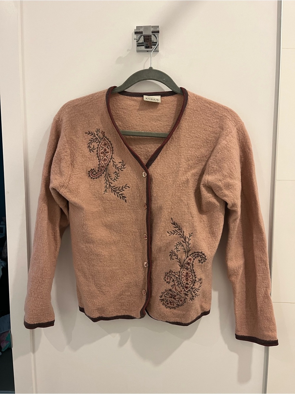 Koret Rose Dusty Pink Embroidered Button-Front Cardigan